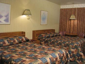 Motel St Moritz Sainte-Agathe-des-Monts Zewnętrze zdjęcie